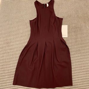 Lululemon “Here to There”  dress (size 10) NWT